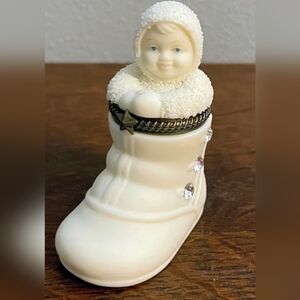 Snowbabbies Cream Boot Figurine with Child